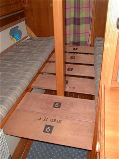 The central bunk slats in position